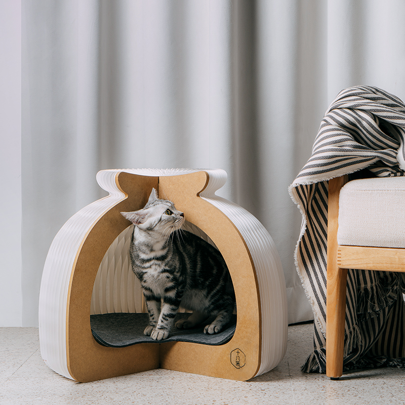 小さなペットのためのフェルトのクッションが付いている創造的で独特な設計の折り畳み式の猫の家および Cattery